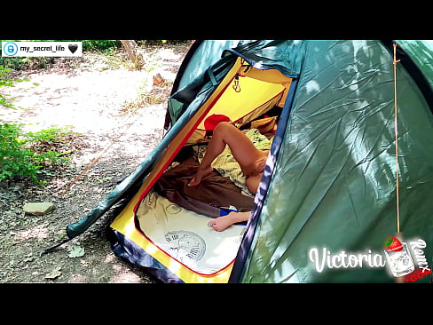 ❤️ Op kamera verfilm Passievolle ruk vreemdeling in 'n tent ️ Anale video by porn af.porn-mz.ru ❌❤